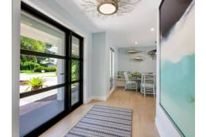 925 CONTENTO CIRCLE, SARASOTA, FL 34242 Sold 09/18/23