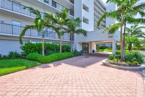 9397 MIDNIGHT PASS ROAD, SARASOTA, FL 34242 Sold 09/14/23