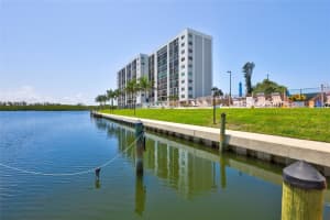 9397 MIDNIGHT PASS ROAD, SARASOTA, FL 34242 Sold 09/14/23