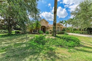 7203 RIVER CLUB BOULEVARD, BRADENTON, FL 34202 Sold 09/01/23