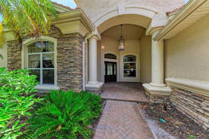 7203 RIVER CLUB BOULEVARD, BRADENTON, FL 34202 Sold 09/01/23