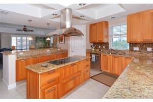 9008 MIDNIGHT PASS ROAD, SARASOTA, FL 34242 - MLS#MFRA4576735