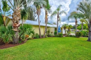 3738 KINGSWOOD DRIVE, SARASOTA, FL 34232 Sold 09/20/23