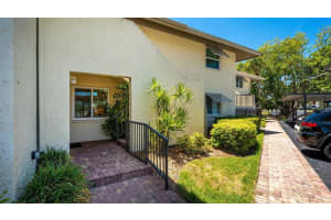 4234 GULF OF MEXICO DRIVE, LONGBOAT KEY, FL 34228 Sold 10/20/23