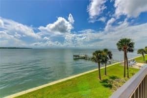 7500 SUNSHINE SKYWAY LANE, ST PETERSBURG, FL 33711 Sold 11/01/23