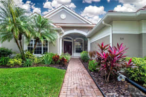 315 BLACKBIRD COURT, BRADENTON, FL 34212 Sold 02/12/24