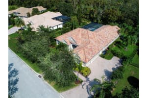 315 BLACKBIRD COURT, BRADENTON, FL 34212 Sold 02/12/24