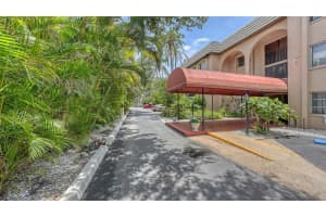 3700 S OSPREY AVE #118, SARASOTA, FL 34239 Sold 06/13/24