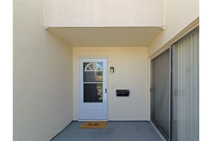 6859 WHITMAN COURT, SARASOTA, FL 34243 Sold 08/25/23