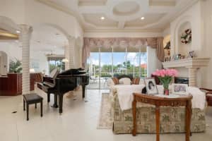 464 MEADOW LARK DRIVE, SARASOTA, FL 34236 Sold 12/01/23