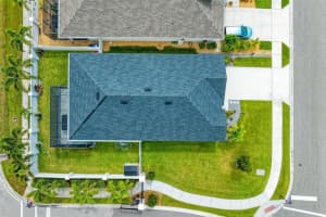 3926 SUNSHINE PINE AVENUE, BRADENTON, FL 34203 Sold 10/20/23