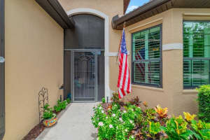8107 STIRLING FALLS CIRCLE, SARASOTA, FL 34243 Sold 08/28/23