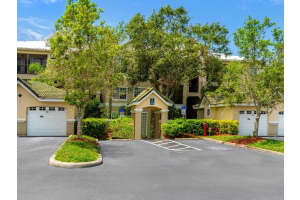 5152 NORTHRIDGE ROAD, SARASOTA, FL 34238 Sold 10/25/23