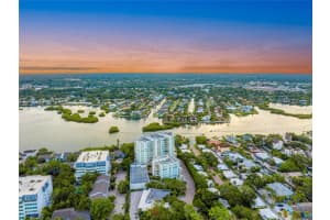 1660 SUMMERHOUSE LANE, SARASOTA, FL 34242 Sold 02/09/24