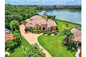 9916 OLD HYDE PARK PLACE, BRADENTON, FL 34202 Sold 12/04/23