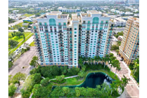 800 TAMIAMI TRAIL, SARASOTA, FL 34236 Sold 08/31/23