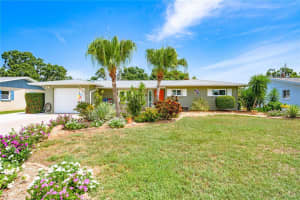 123 WOODROSE WAY, VENICE, FL 34293 Sold 08/31/23