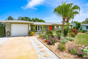 123 WOODROSE WAY, VENICE, FL 34293 Sold 08/31/23