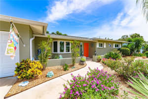 123 WOODROSE WAY, VENICE, FL 34293 Sold 08/31/23