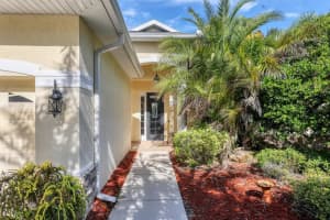 11136 HYACINTH PLACE, LAKEWOOD RANCH, FL 34202 Sold 10/16/23