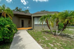 2606 FIRETREE LANE, VENICE, FL 34292 Sold 09/08/23