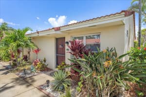 2145 PUEBLO CIRCLE, SARASOTA, FL 34231 Sold 09/27/23