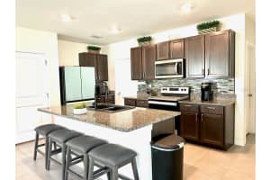 5717 CAPE PRIMROSE DRIVE, SARASOTA, FL 34232 Sold 09/07/23