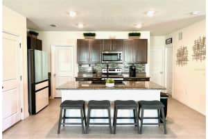 5717 CAPE PRIMROSE DRIVE, SARASOTA, FL 34232 Sold 09/07/23