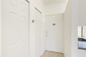 2910 61ST STREET, BRADENTON, FL 34209 Sold 09/06/23