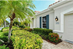 7172 RUE DE PALISADES #7, SARASOTA, FL 34238 Sold 10/13/23