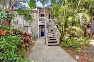 1601 PELICAN POINT DRIVE, SARASOTA, FL 34231 Sold 11/03/23