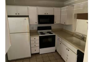 364 SPRINGDALE DRIVE, BRADENTON, FL 34210 Sold 10/12/23