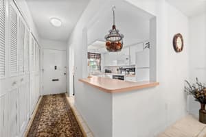 2524 GOLF COURSE DRIVE, SARASOTA, FL 34234 Sold 11/06/23