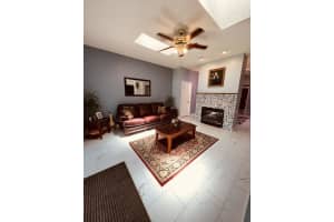 1629 SACKETT CIRCLE, ORLANDO, FL 32818 Sold 10/30/23