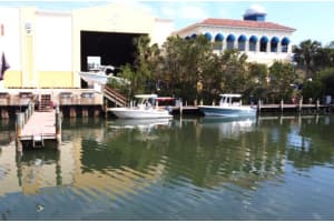 570 BLACKBURN POINT ROAD, OSPREY, FL 34229 Sold 09/12/23