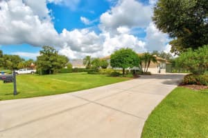 8230 HUGH ALISON PLACE, SARASOTA, FL 34240 Sold 10/18/23