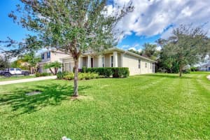 6129 35TH COURT, BRADENTON, FL 34203 Sold 10/30/23
