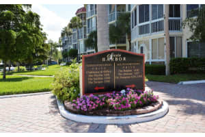1350 PORTOFINO DRIVE, SARASOTA, FL 34242 Sold 09/19/23