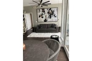 175 1ST STREET, ST PETERSBURG, FL 33701 Sold 09/08/23