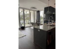 175 1ST STREET, ST PETERSBURG, FL 33701 Sold 09/08/23