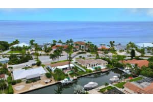 668 KEY ROYALE DRIVE, HOLMES BEACH, FL 34217 Sold 08/16/24