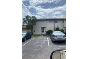 6857 WHITMAN WAY, SARASOTA, FL 34243 Sold 10/16/23