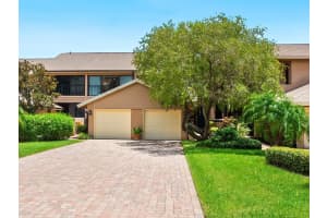 5225 HERON WAY, SARASOTA, FL 34231 Sold 11/17/23