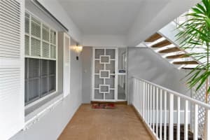 1113 EDGEWATER CIRCLE, BRADENTON, FL 34209 Sold 01/30/25