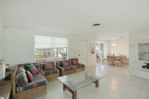 6418 COLONIAL DRIVE, SARASOTA, FL 34231 Sold 08/25/23