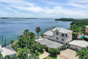 109 13TH STREET, BRADENTON BEACH, FL 34217 Sold 12/02/24