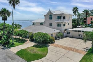 109 13TH STREET, BRADENTON BEACH, FL 34217 Sold 12/02/24