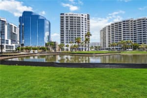 1233 GULFSTREAM AVENUE, SARASOTA, FL 34236 Sold 04/17/24