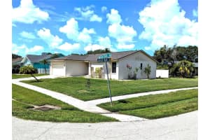 2458 WOOD OAK DRIVE, SARASOTA, FL 34232 Sold 10/11/23