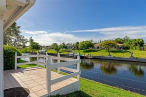 2306 RIVERBLUFF PARKWAY, SARASOTA, FL 34231 Sold 01/02/24